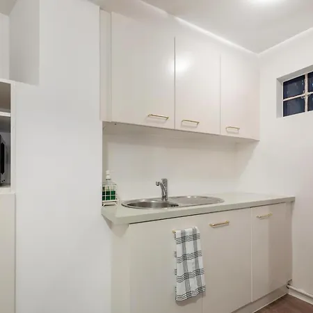 Casa Gardenia Met Garage *